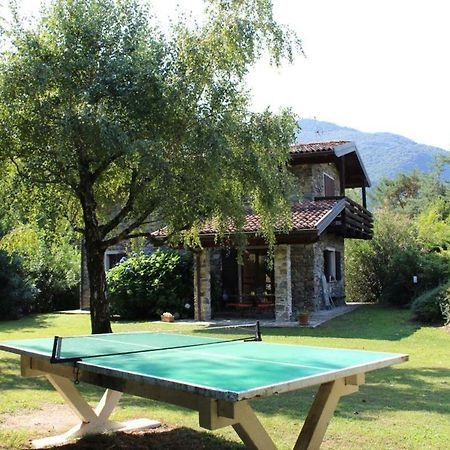 Villa Erica Con Piscina Privata Sul Lago Di Como Colico Bagian luar foto